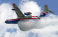 Be-200 (23).jpg (399594 bytes)