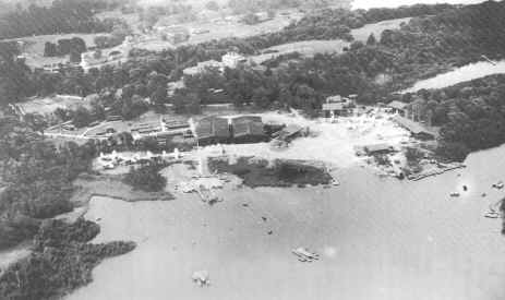 Castle Archdale  slipways WW2@75.jpg (353996 bytes)